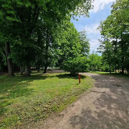 Apartament Parkowa 6a Hotel *