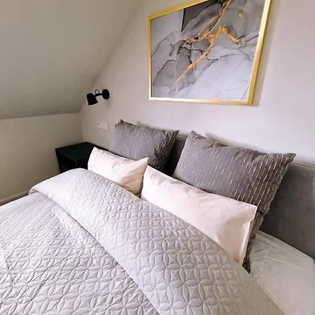 Apartament Parkowa 6a Apartment *